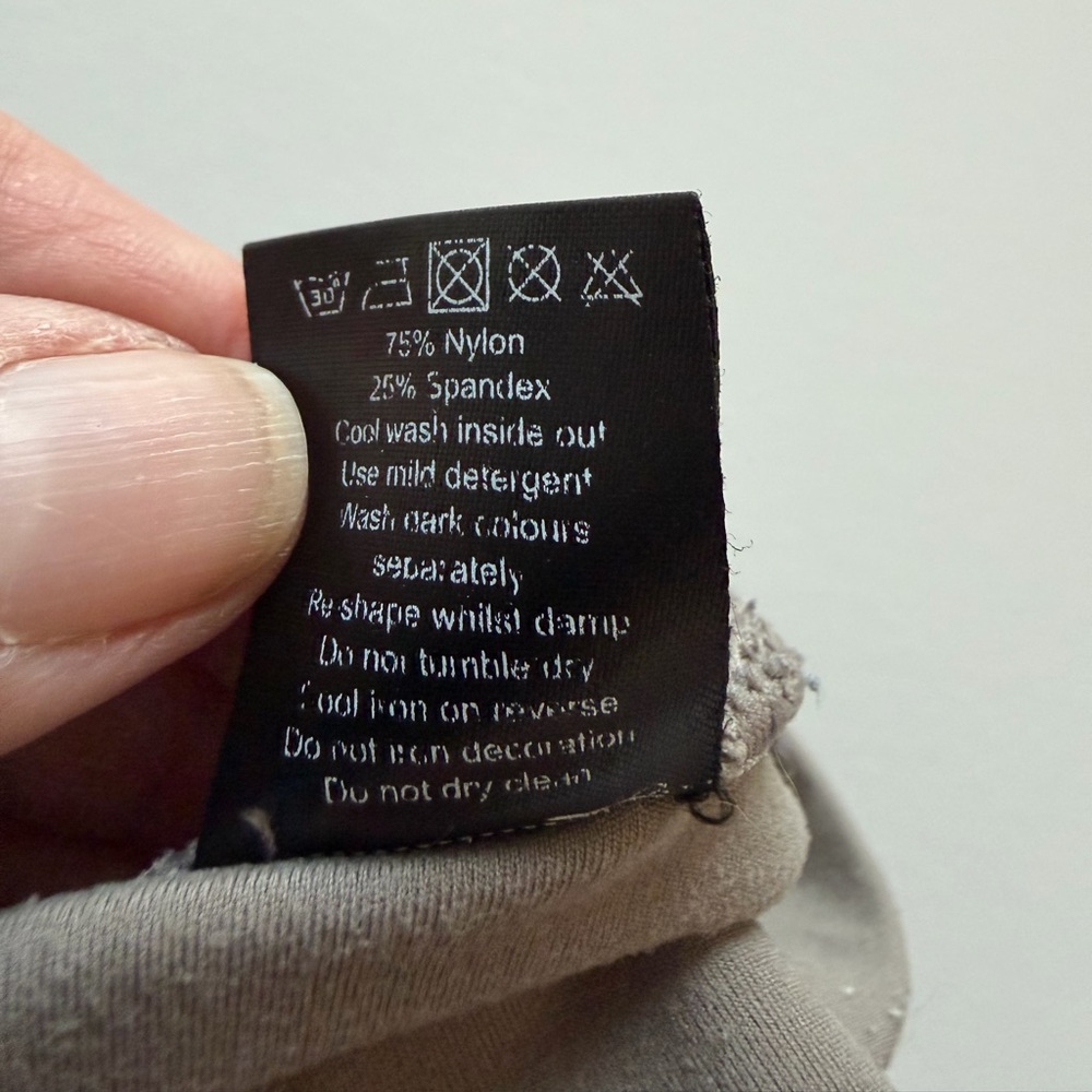 Balance Athletica Taupe Strappy Sports Bra Small | Yoga Pilates Athleisure - Picture 7 of 7
